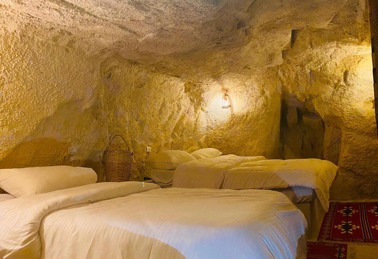 7 Caves Hotel Al Jayah Ngoại thất bức ảnh